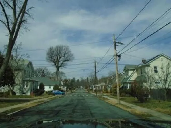 56 Princeton St, Maplewood, NJ 07040