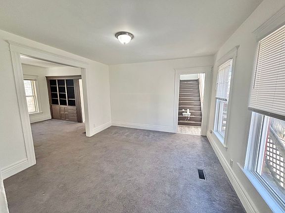 4th image of 4 Stanley St
