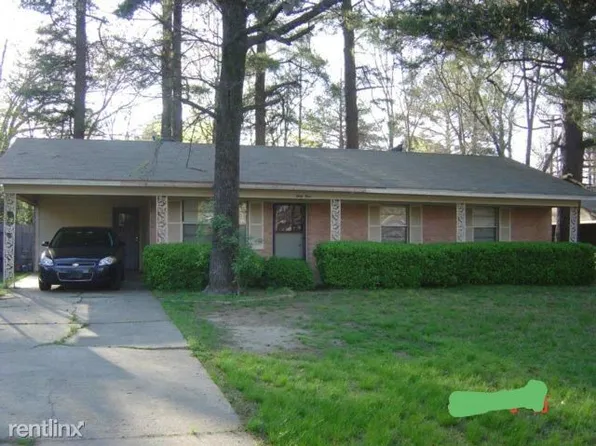 34 Hatfield Dr, Little Rock, AR 72209