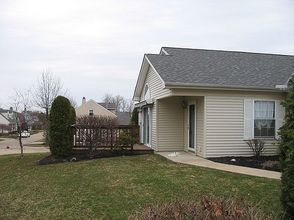 2nd image of 971 Pin Oaks Dr #1