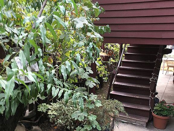 Front stair well