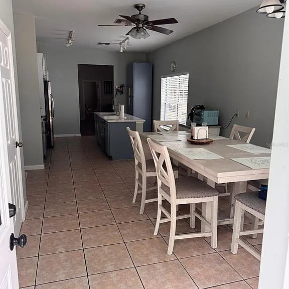 10625 NW 14th St — Photo 18