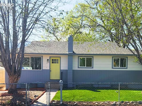 826 Hutchinson Dr, Colorado Springs, CO 80910