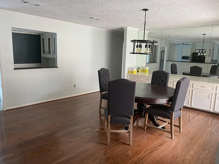 5 Bendwood Dr — Photo 16