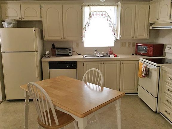 5th image of 5478 San Luis Dr