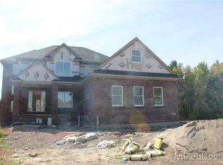 8184 Tamarack Ln, Romeo, MI 48065