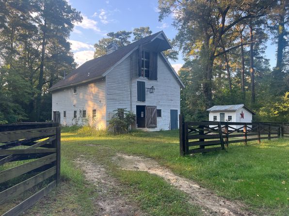 7006 Dunham Massie Ln