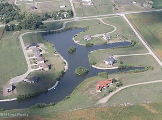 101 Lake Shore Dr, Dallas Center, IA 50063
