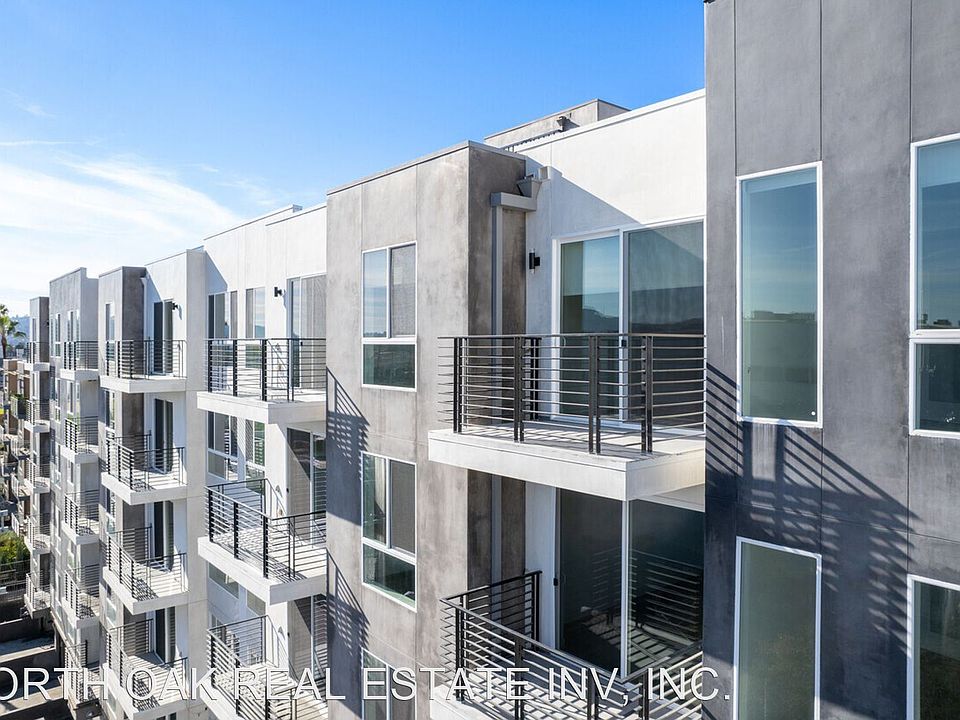 1st image of 5525 Case Ave #211