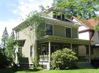 1065 Waverly Pl, Schenectady, NY 12308