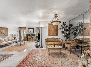 1745 Holly Dr APT 302, Glendale, CA 91206
