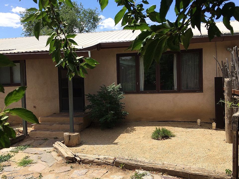 1st image of 410 Mora Ln #410