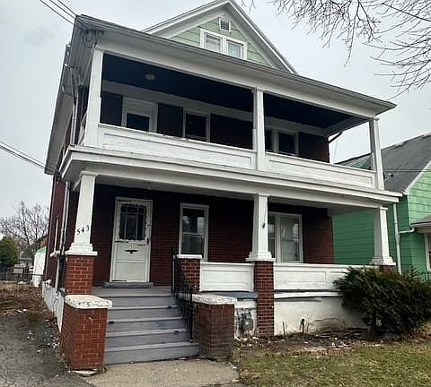 3rd image of 543 22nd St