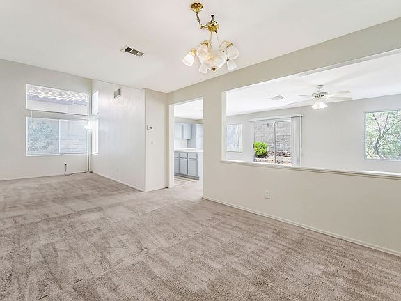 5th image of 9888 Sparrow Ridge Ave