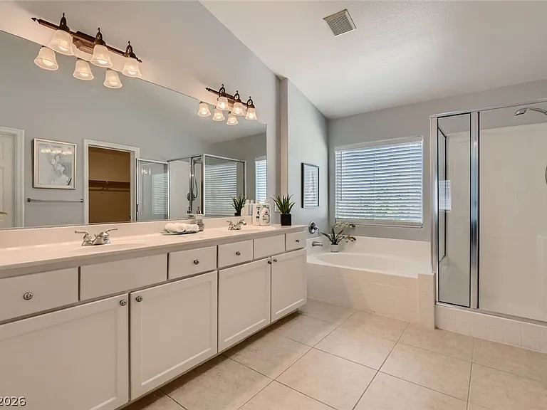 6689 Roanoke Ct — Photo 20