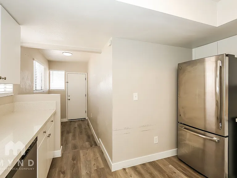 317 Chastine St — Photo 8