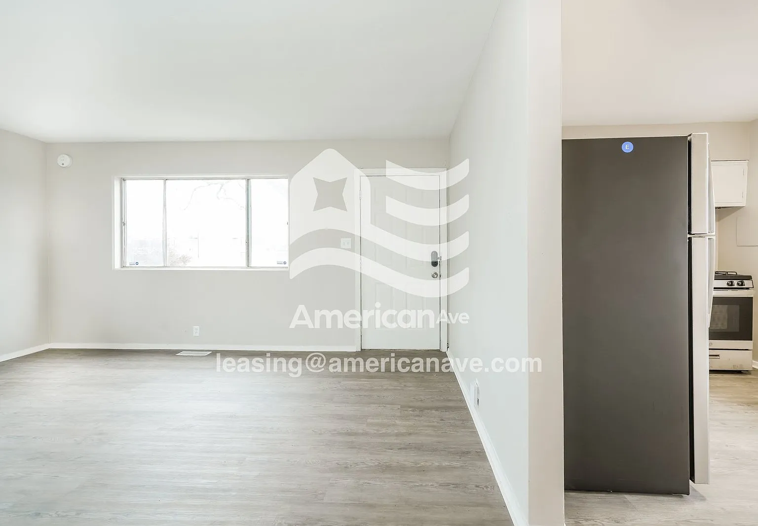 3 bed, 1.0 bath, 875 sqft, $1,110 — Photo 4