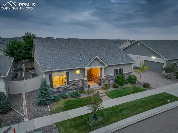 6717 Golden Briar Ln, Colorado Springs, CO 80927