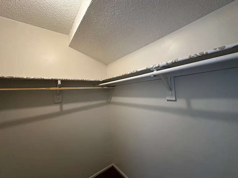 3638 Windmill Dr — Photo 15