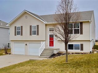 12312 N Highland Ave, Kansas City, MO 64165