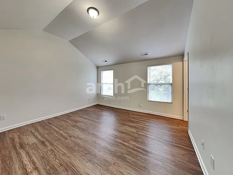 735 Big Twig Ln — Photo 8