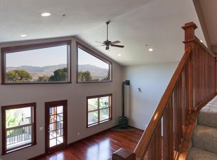 466 Beach St, Ashland, OR 97520