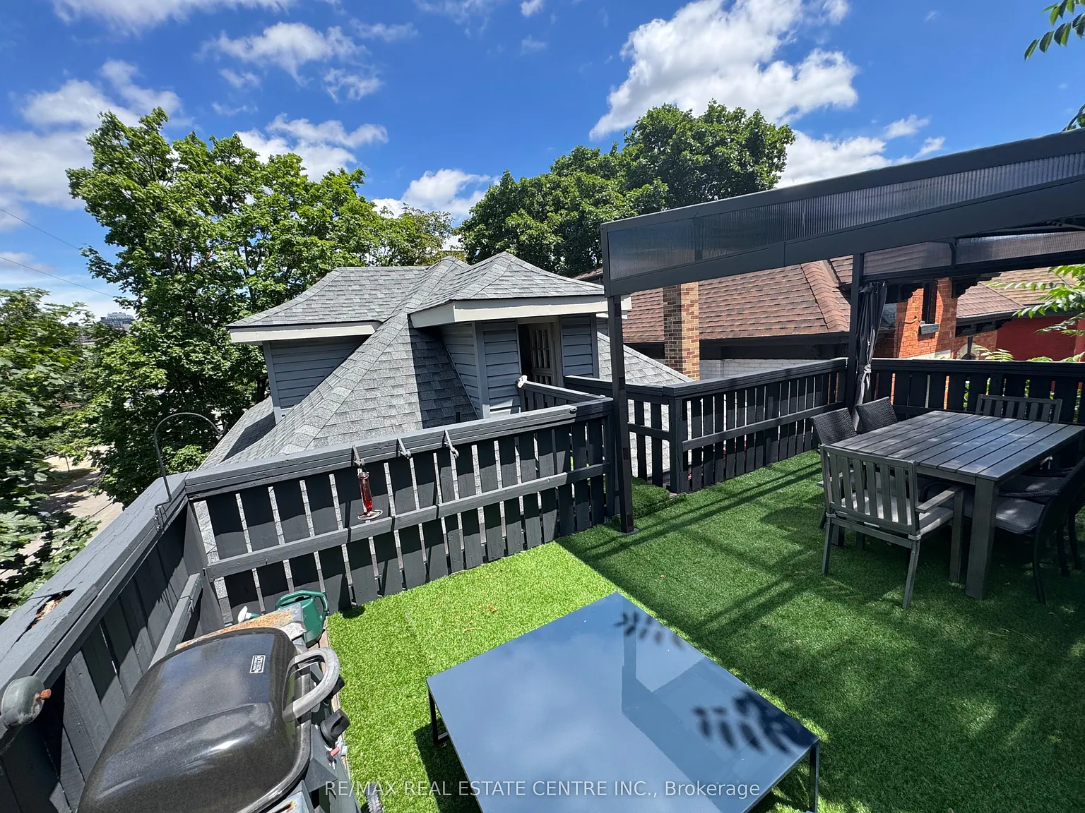 2 bed, $2,550 — Photo 2