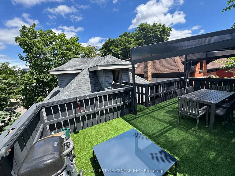 120 Herkimer St — Photo 2