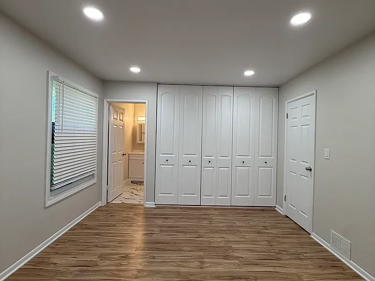 7441 Blackburn Ave #105 — Photo 6