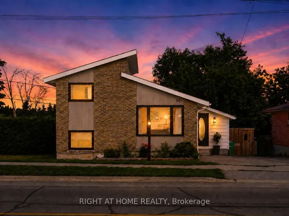 541 River Rd S, Peterborough, ON K9J 1E6