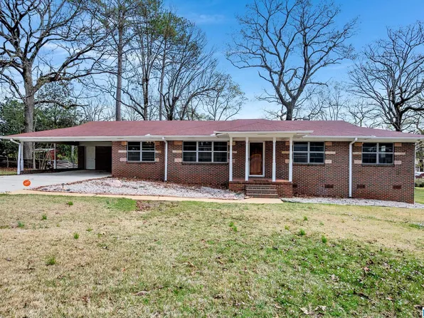 817 Milgray Ln, Bessemer, AL 35022