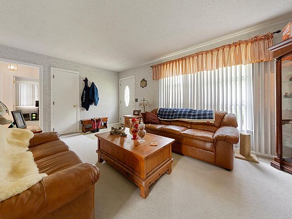 4th image of 9142 1st Ave S