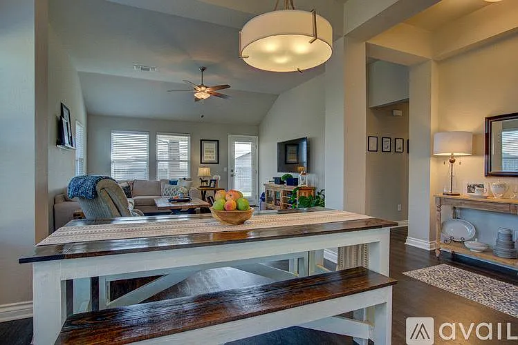 3145 Midland Valley St — Photo 10