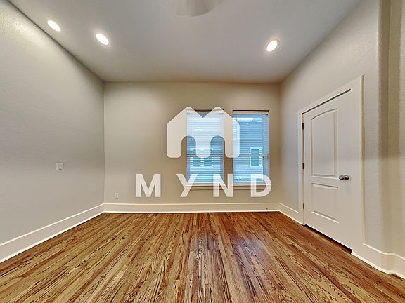 4th image of 2020 McGowen St Unit S