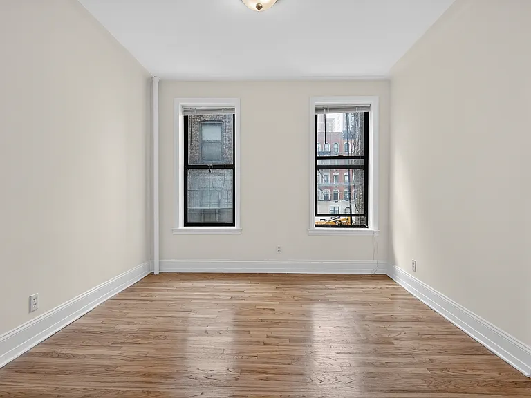 212 E 84th St #2A — Photo 5