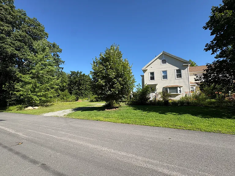 29 Spaulding St #C — Photo 2
