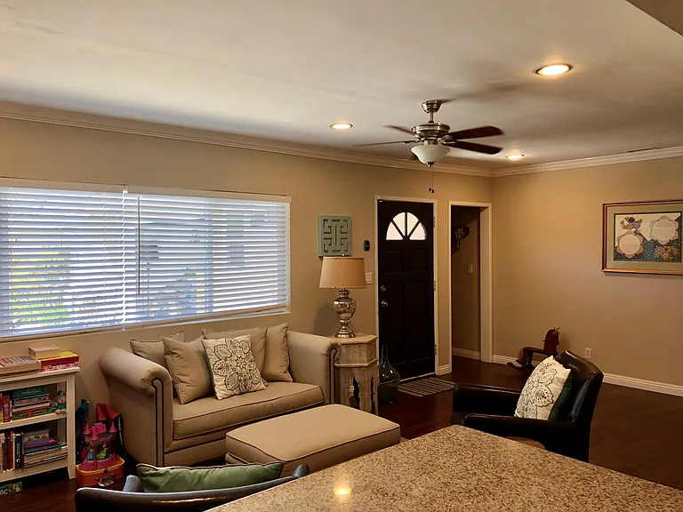 2018 Plant Ave #A — Photo 8