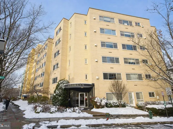 5315 Connecticut Ave NW APT 506, Washington, DC 20015