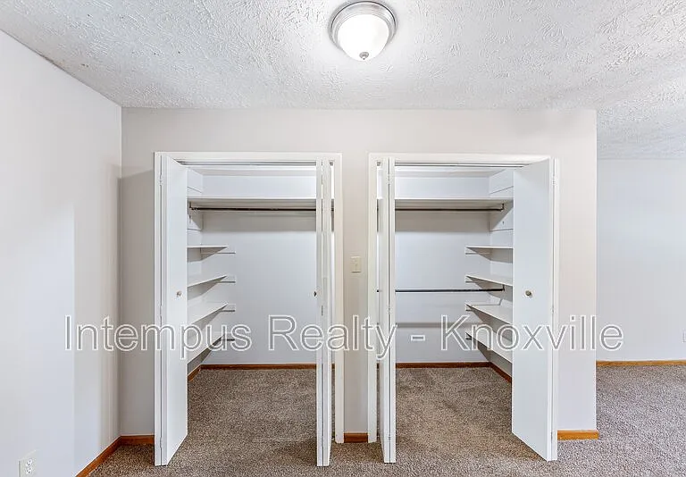 8738 Gleason Dr — Photo 24