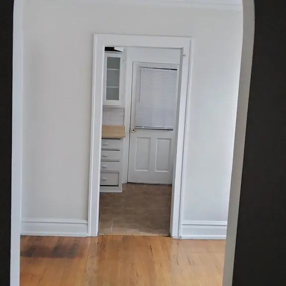 2144 S Harvey Ave #2E — Photo 3
