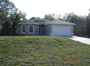 5071 NE Tradewinds Cir, Labelle, FL 33935