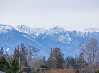 4 Livengood Ln, Sequim, WA 98382