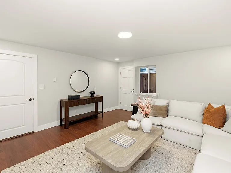 17714 SE 40th Pl — Photo 21