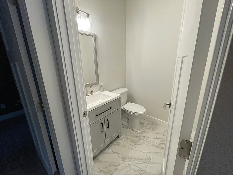 3722 Cyprus Way — Photo 9