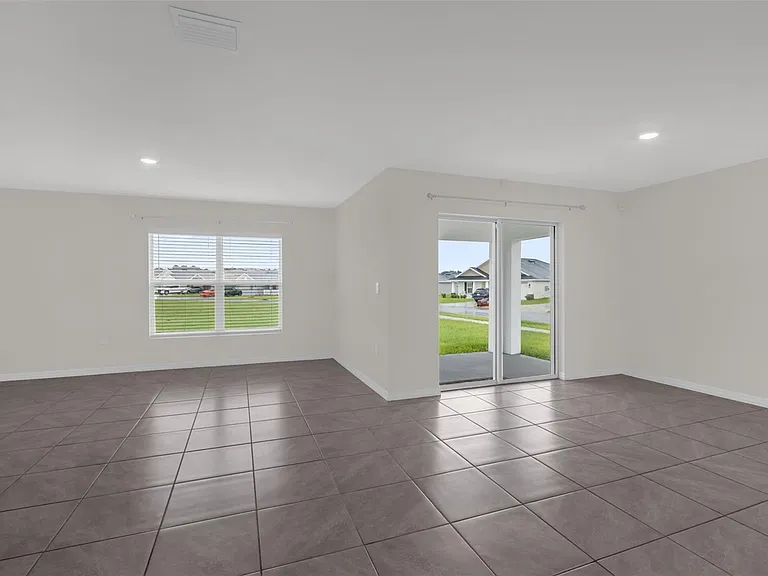 9109 SW 45th Ter — Photo 10