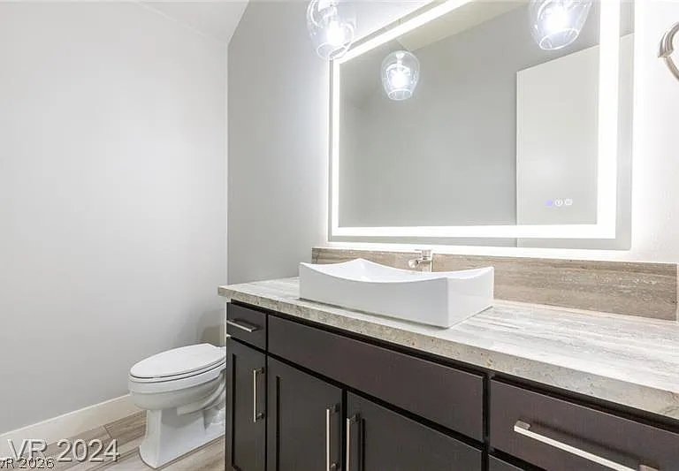 82 Grey Feather Dr — Photo 16
