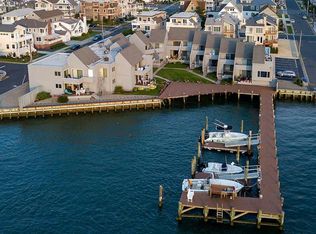 4 N 26th Ave APT 8, Longport, NJ 08403