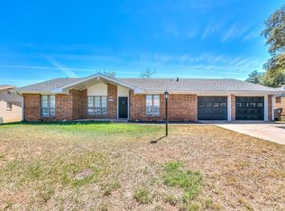 3413 Sunset Dr, San Angelo, TX 76904