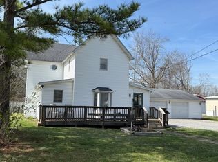 417 S 22nd St, Herrin, IL 62948