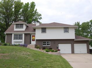 3614 13th Ave, Kearney, NE 68845